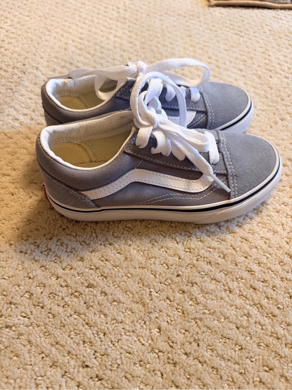 Vans Old Skool Kids Sneakers Size 13 NWT